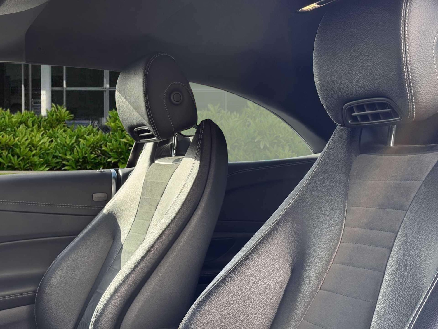 Used Mercedes-Benz E Class 2020 for sale - 75917898: Photo 21