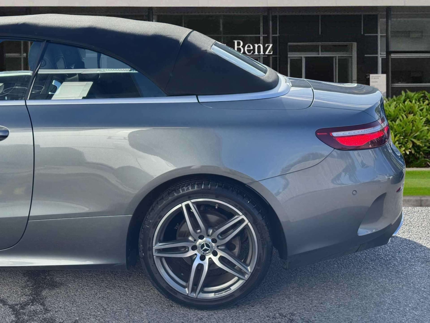 Used Mercedes-Benz E Class 2020 for sale - 75917898: Photo 3