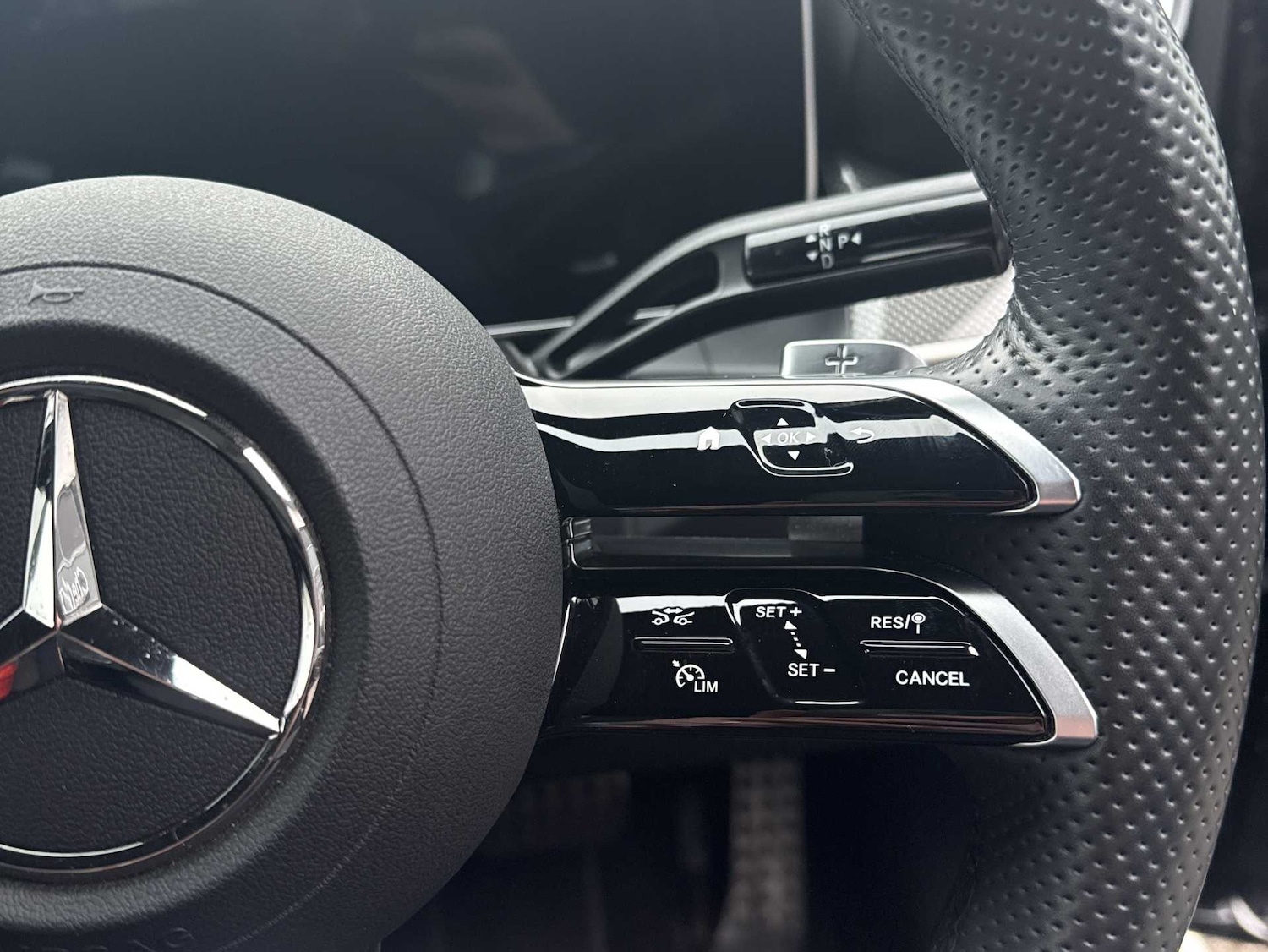 Used Mercedes-Benz GLC 2024 for sale - 77772381: Photo 17