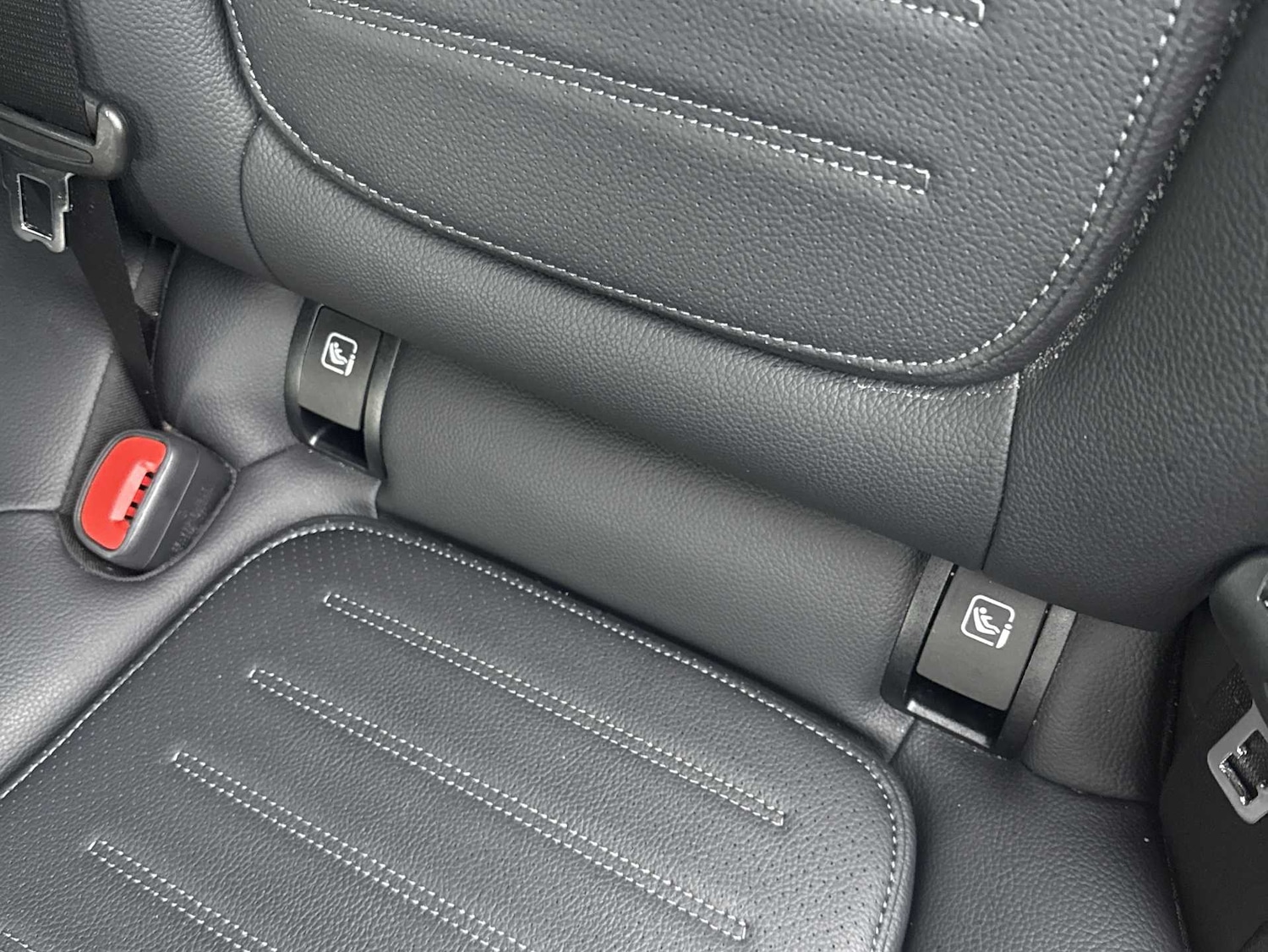 Used Mercedes-Benz GLC 2024 for sale - 77772381: Photo 24