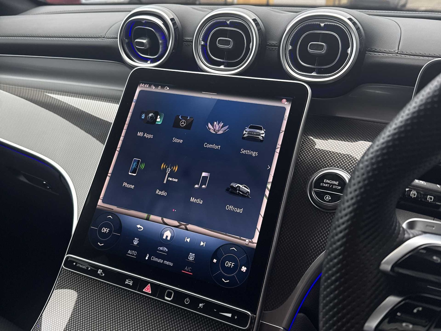 Used Mercedes-Benz GLC 2024 for sale - 77772381: Photo 32