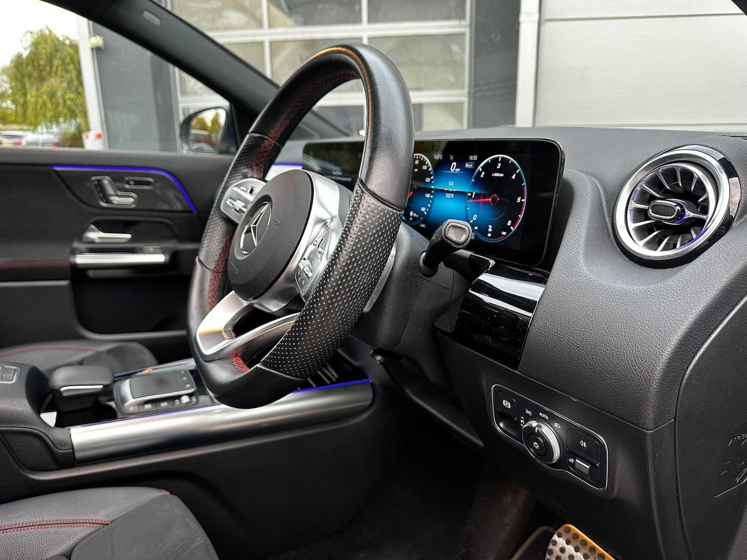 Used Mercedes-Benz GLA 2021 for sale - 76668930: Photo 11