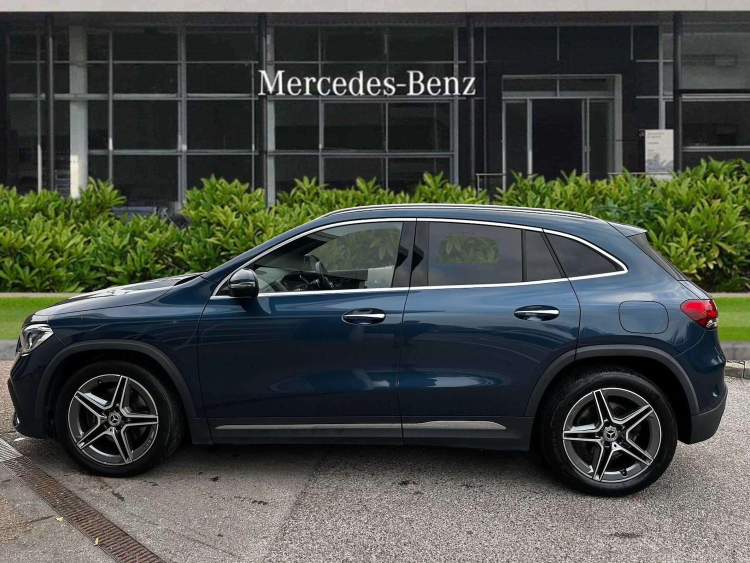 Used Mercedes-Benz GLA 2021 for sale - 76668930: Photo 3