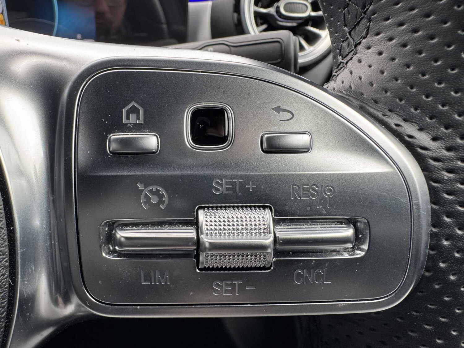 Used Mercedes-Benz A-Class 2022 for sale - 75785167: Photo 35