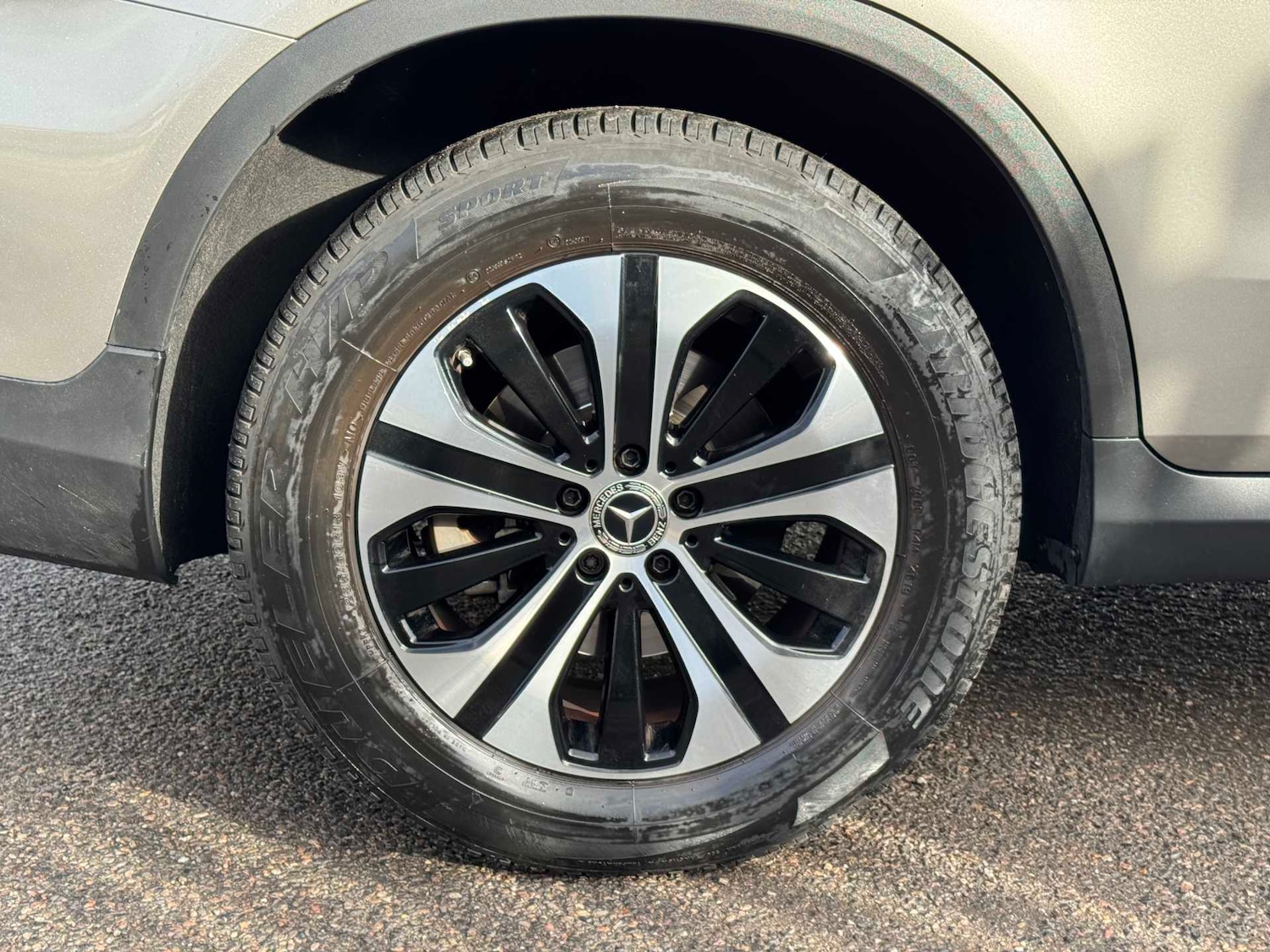 Used Mercedes-Benz GLC 2020 for sale - 76774075: Photo 12