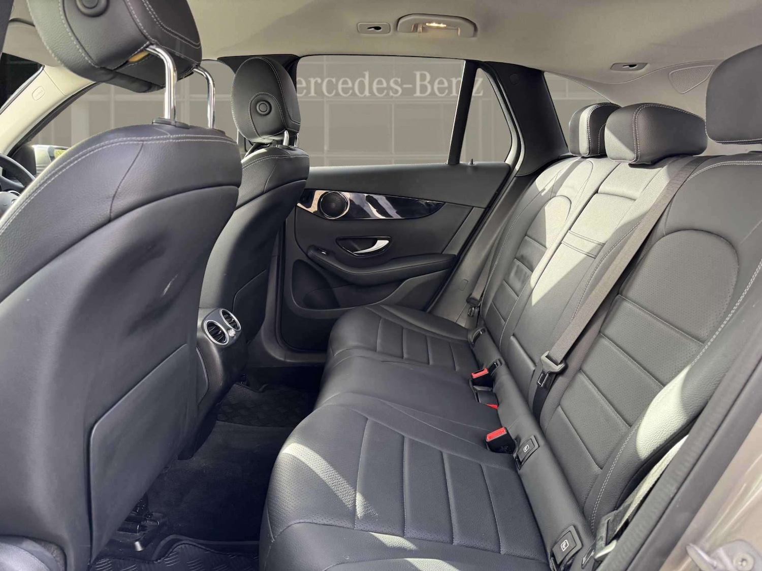 Used Mercedes-Benz GLC 2020 for sale - 76774075: Photo 21