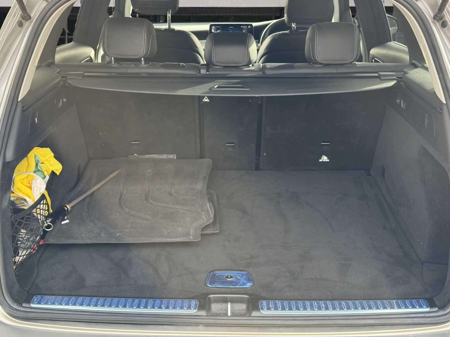 Used Mercedes-Benz GLC 2020 for sale - 76774075: Photo 23