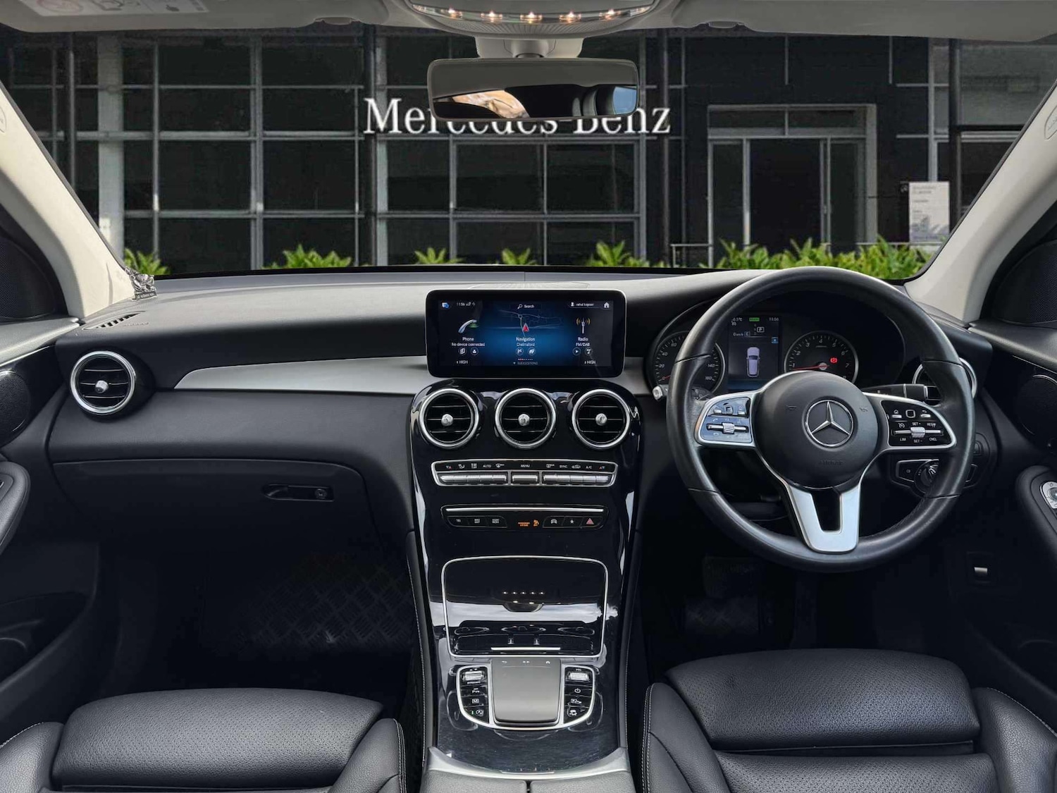 Used Mercedes-Benz GLC 2020 for sale - 76774075: Photo 25