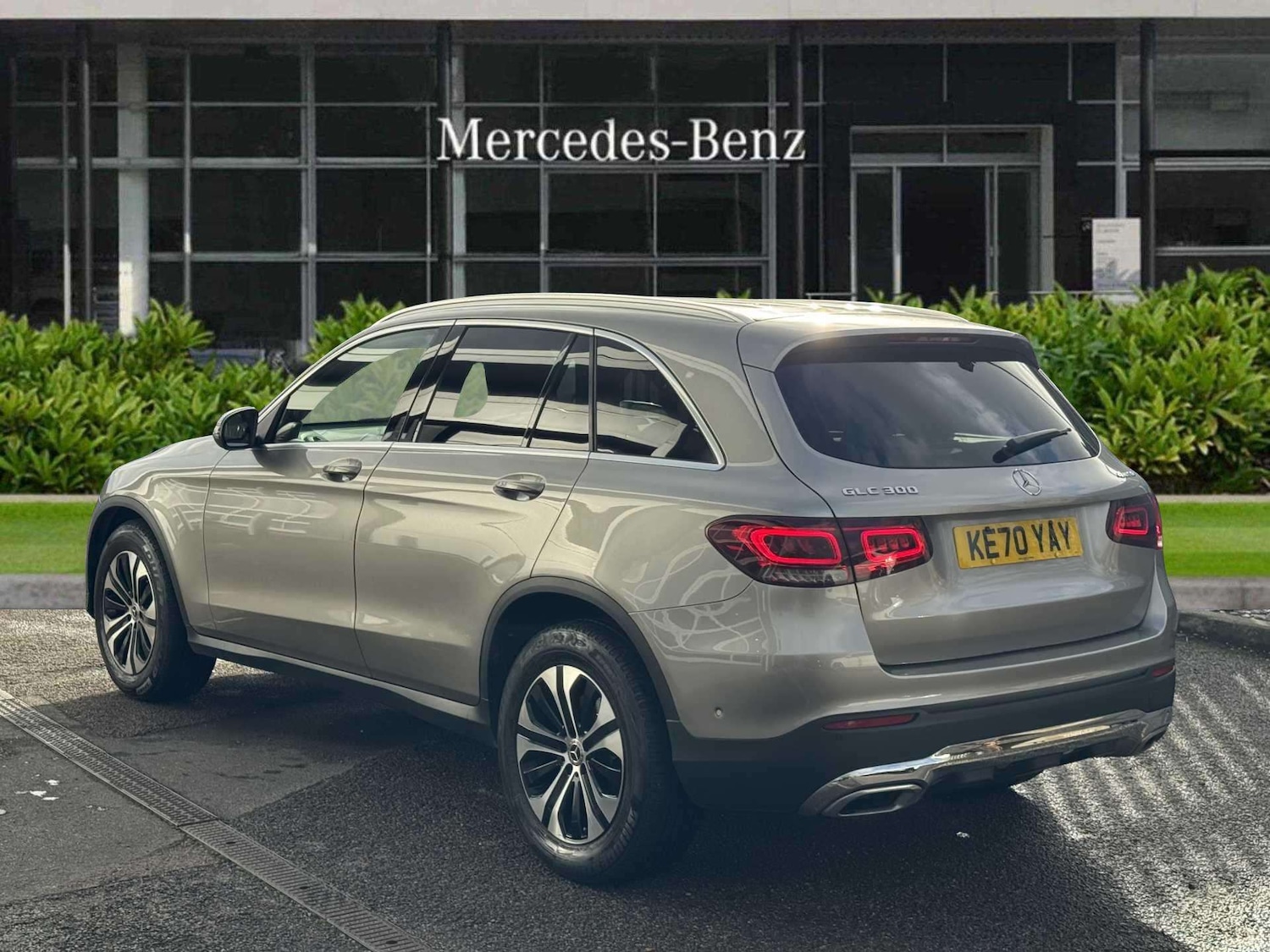 Used Mercedes-Benz GLC 2020 for sale - 76774075: Photo 8