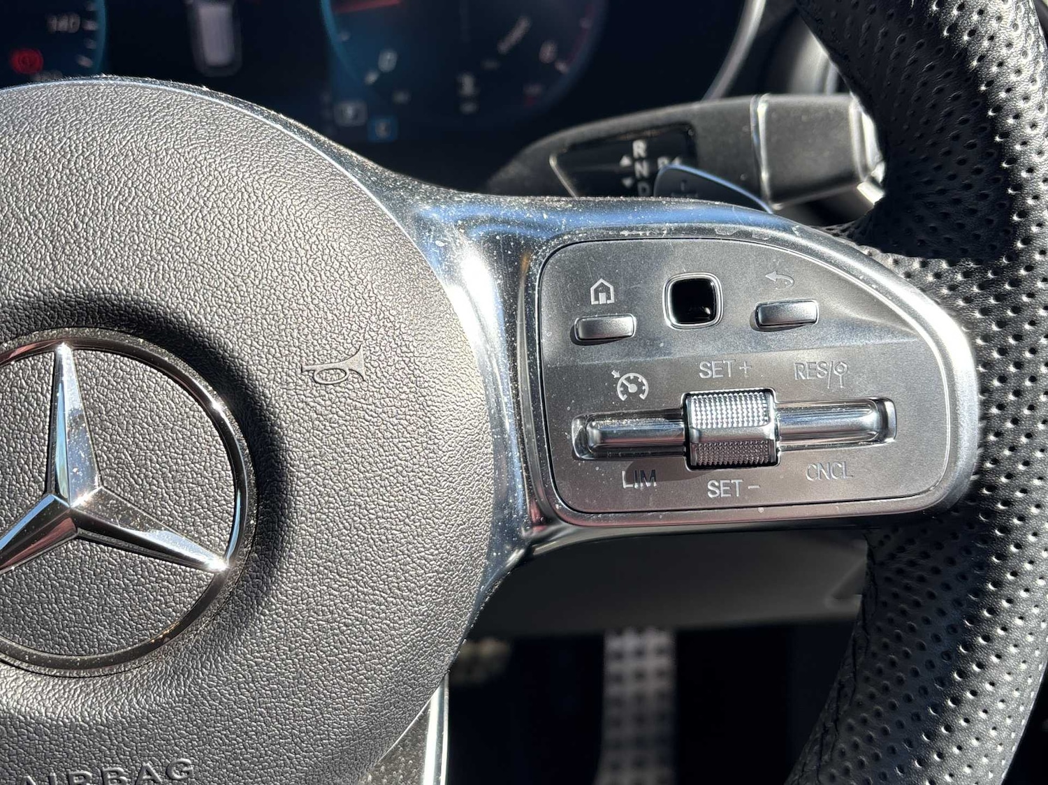 Used Mercedes-Benz GLC 2022 for sale - 78023948: Photo 16