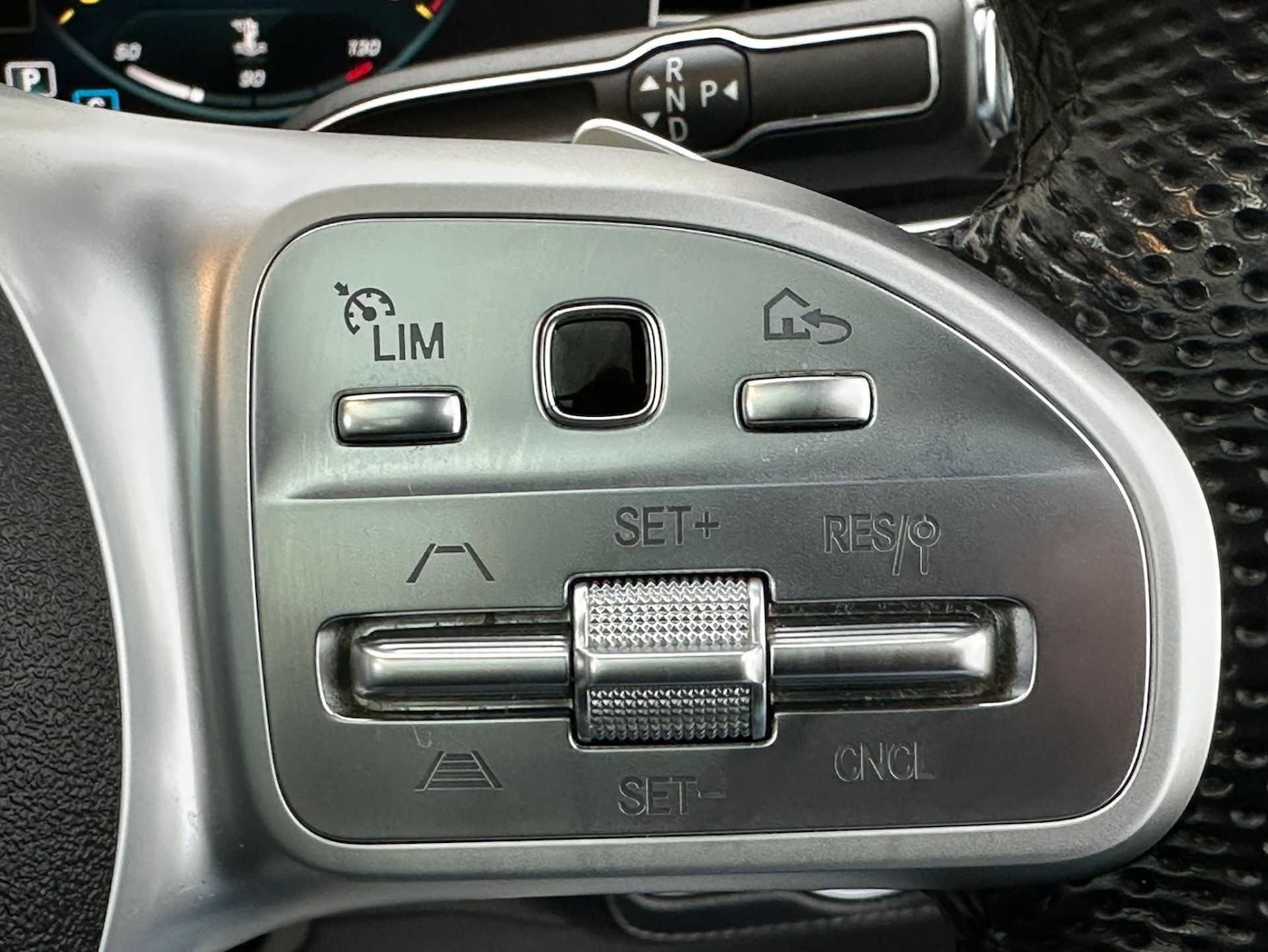 Used Mercedes-Benz GLS 2021 for sale - 77308493: Photo 32