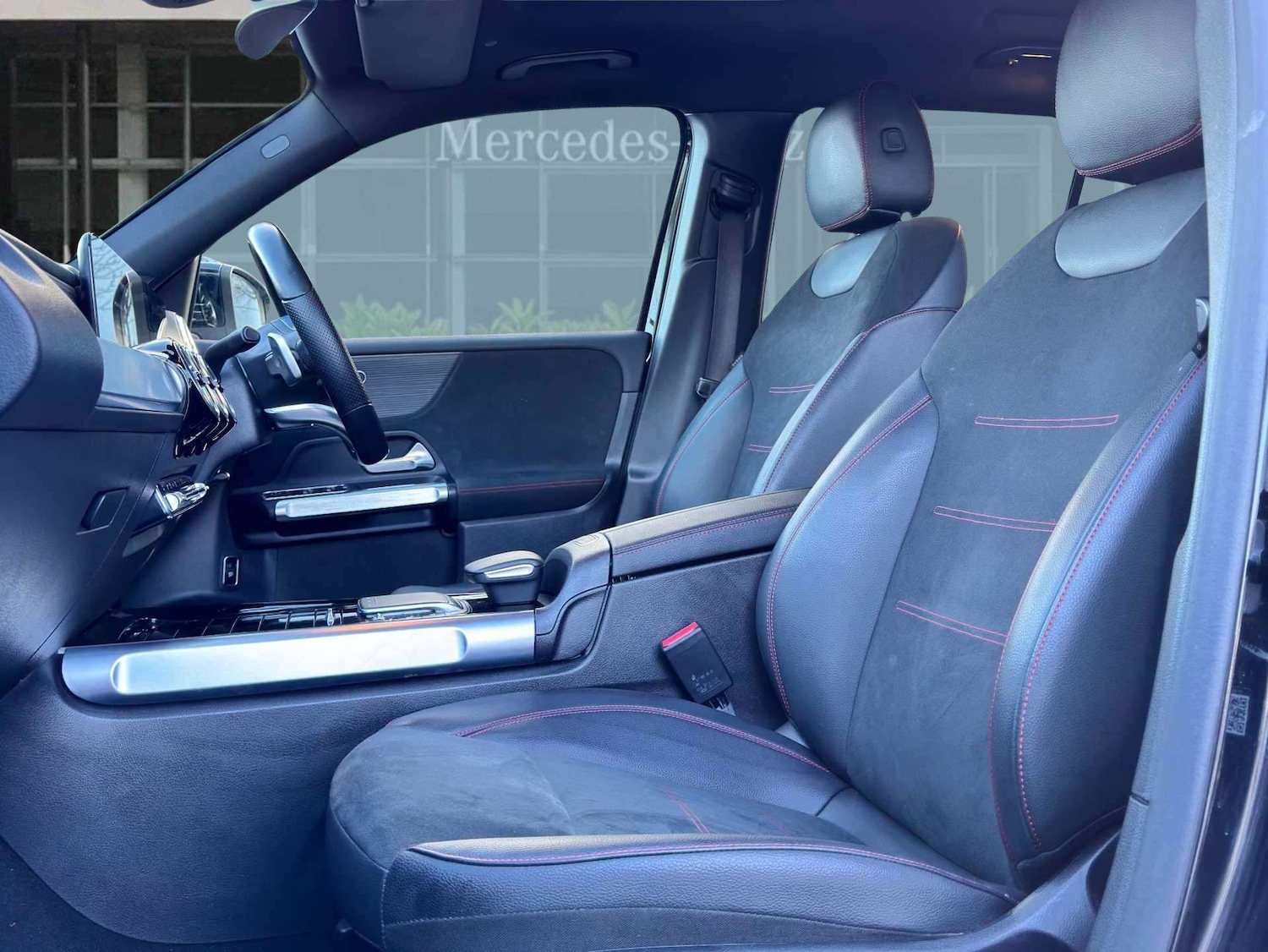 Used Mercedes-Benz EQB 2023 for sale - 77103112: Photo 12