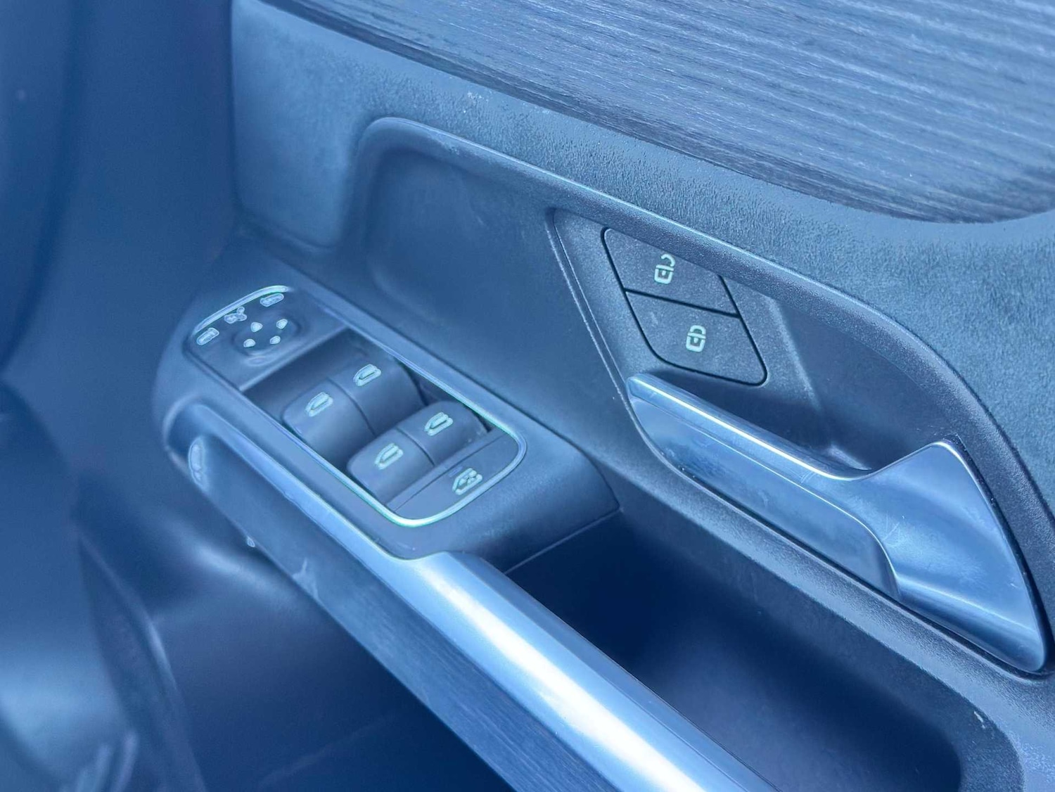 Used Mercedes-Benz EQB 2023 for sale - 77103112: Photo 18