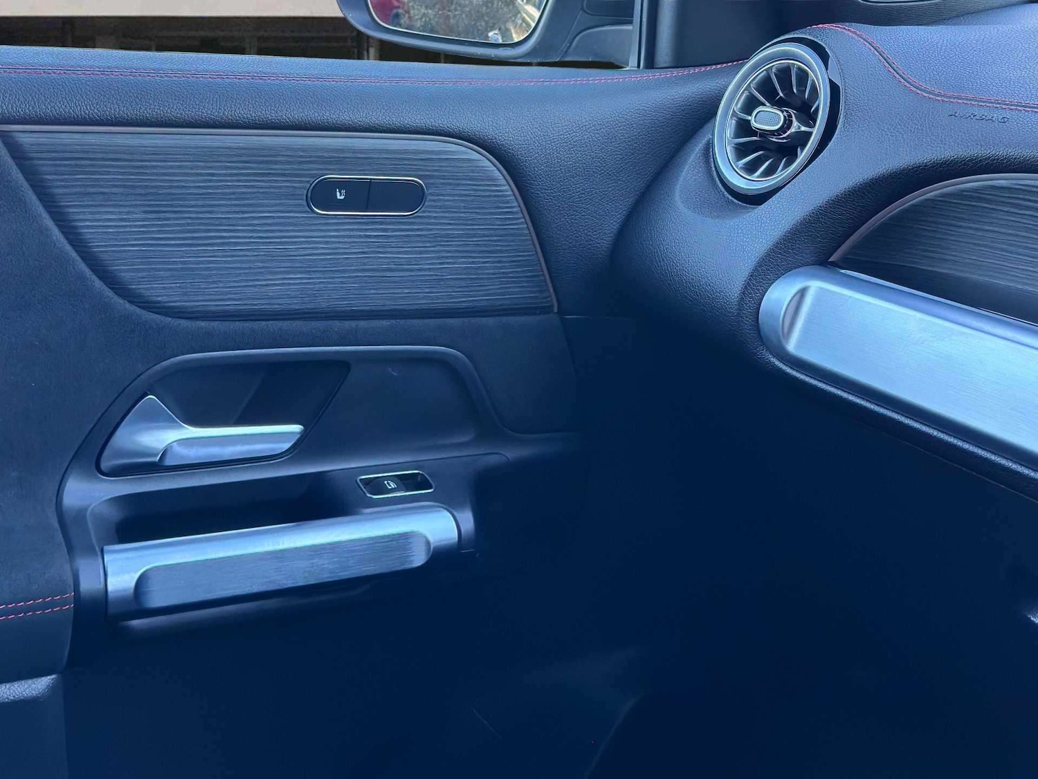 Used Mercedes-Benz EQB 2023 for sale - 77103112: Photo 19