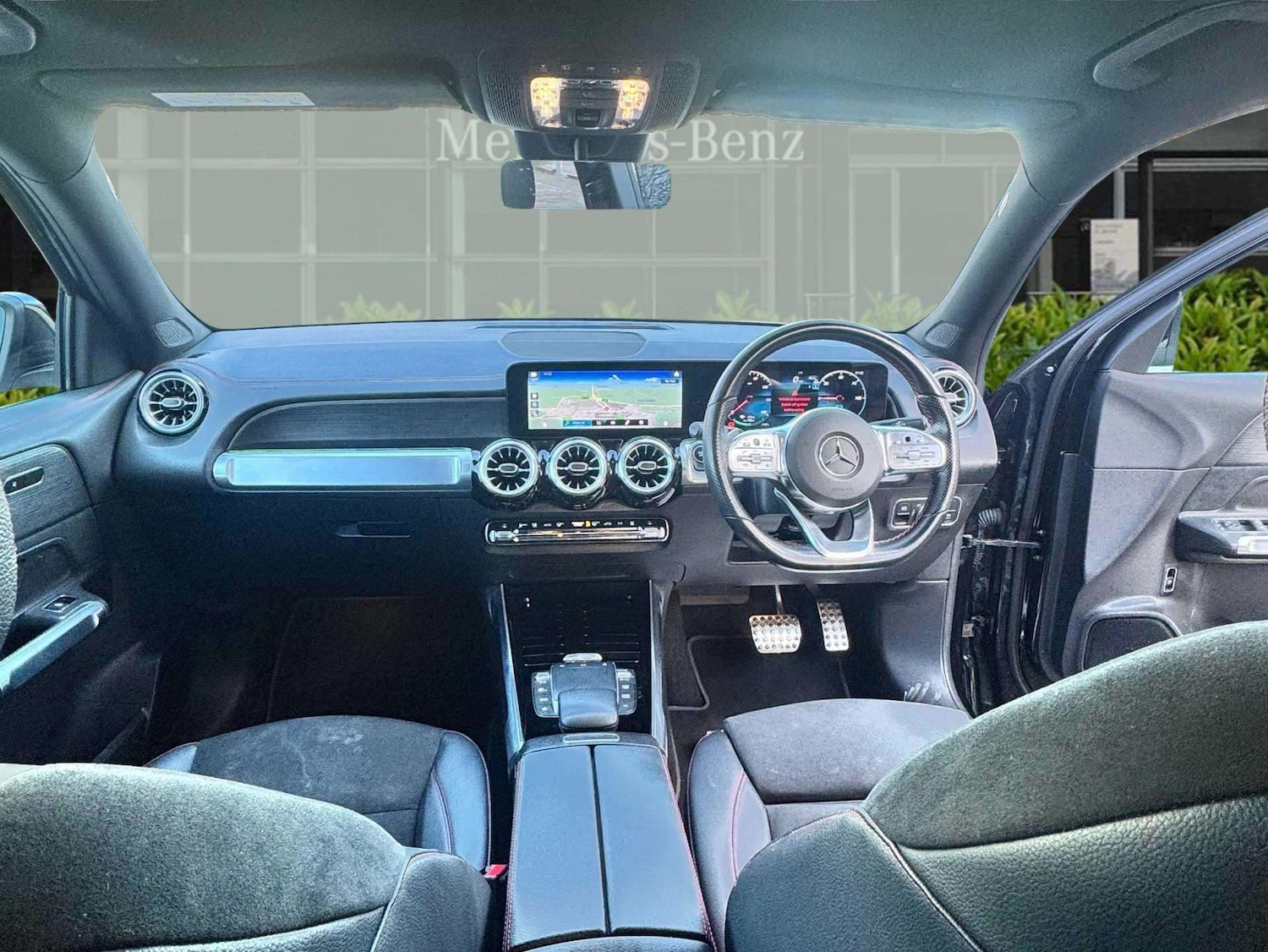 Used Mercedes-Benz EQB 2023 for sale - 77103112: Photo 5