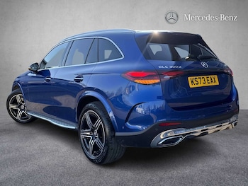 Used Mercedes-Benz GLC 2023 for sale - 77842300: Photo
