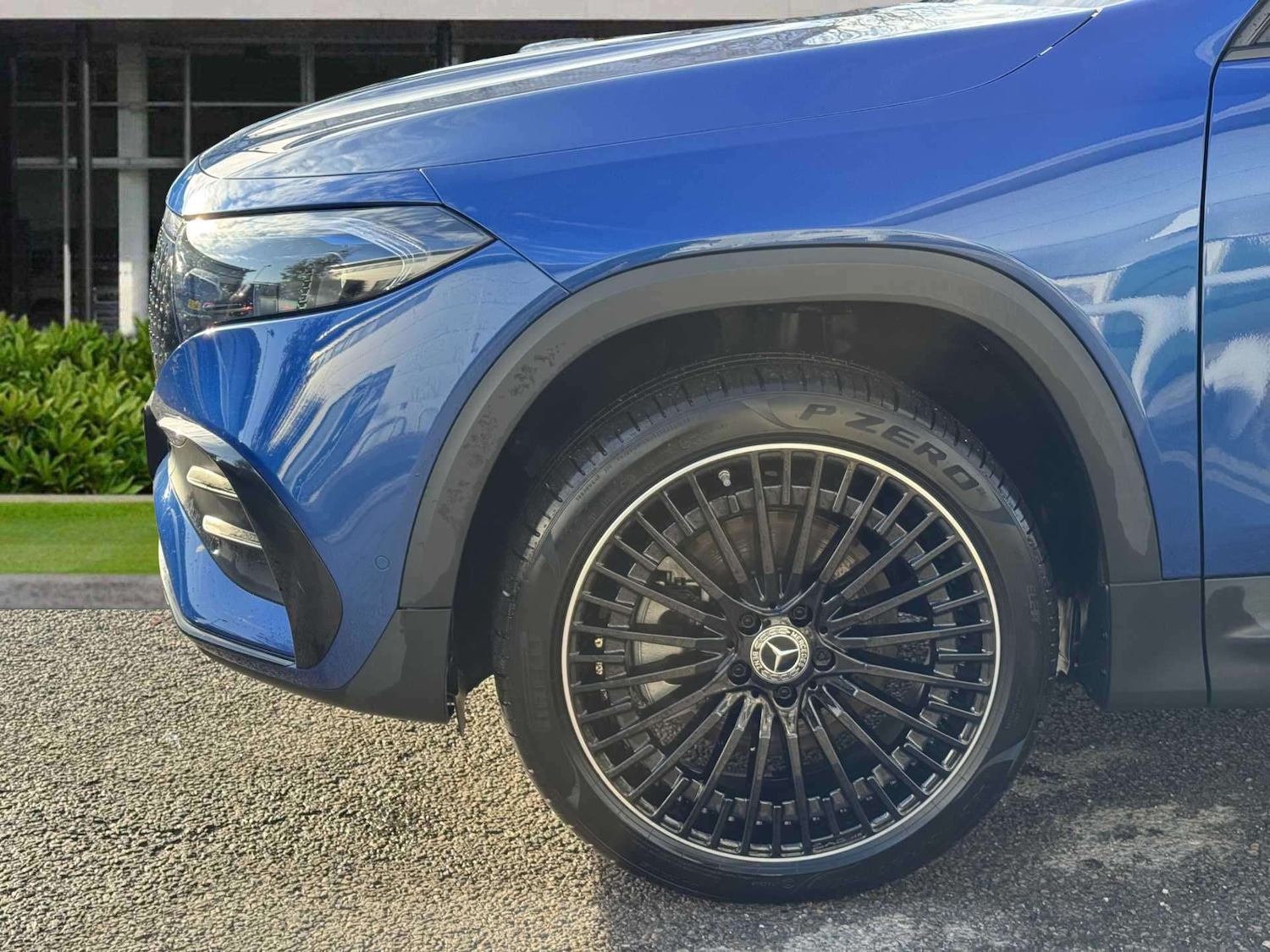 Used Mercedes-Benz EQB for sale - 77000267: Photo 4