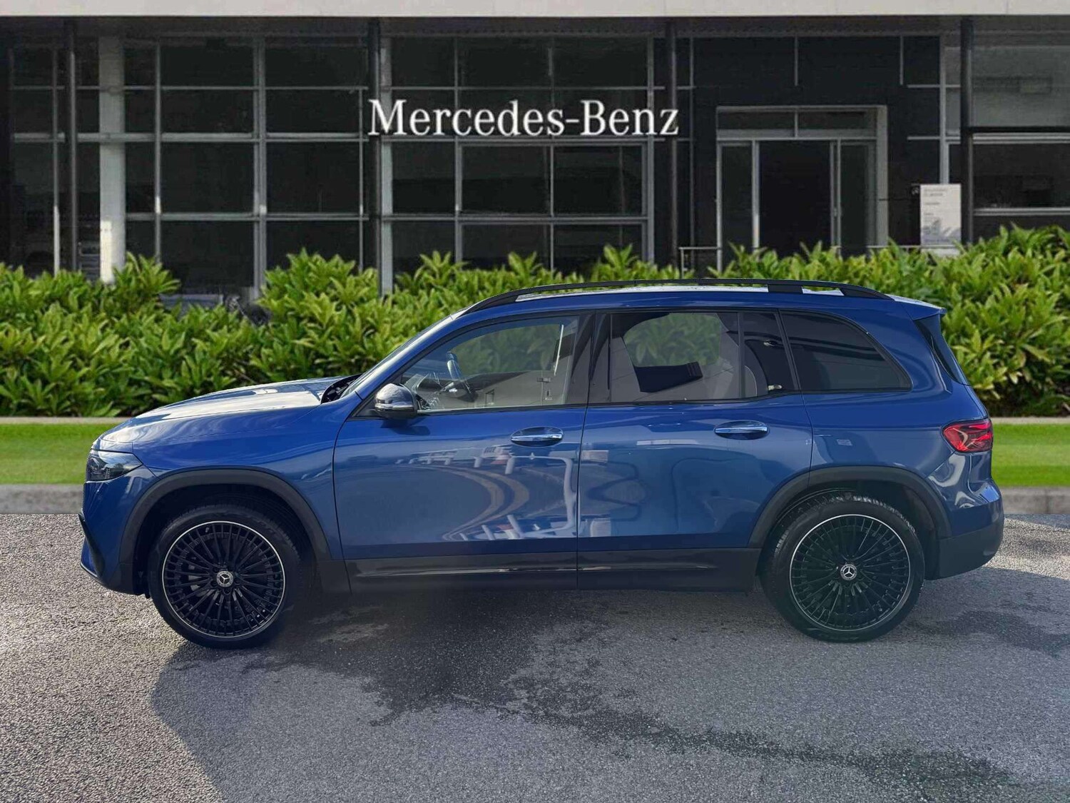 Used Mercedes-Benz EQB for sale - 77000267: Photo 5