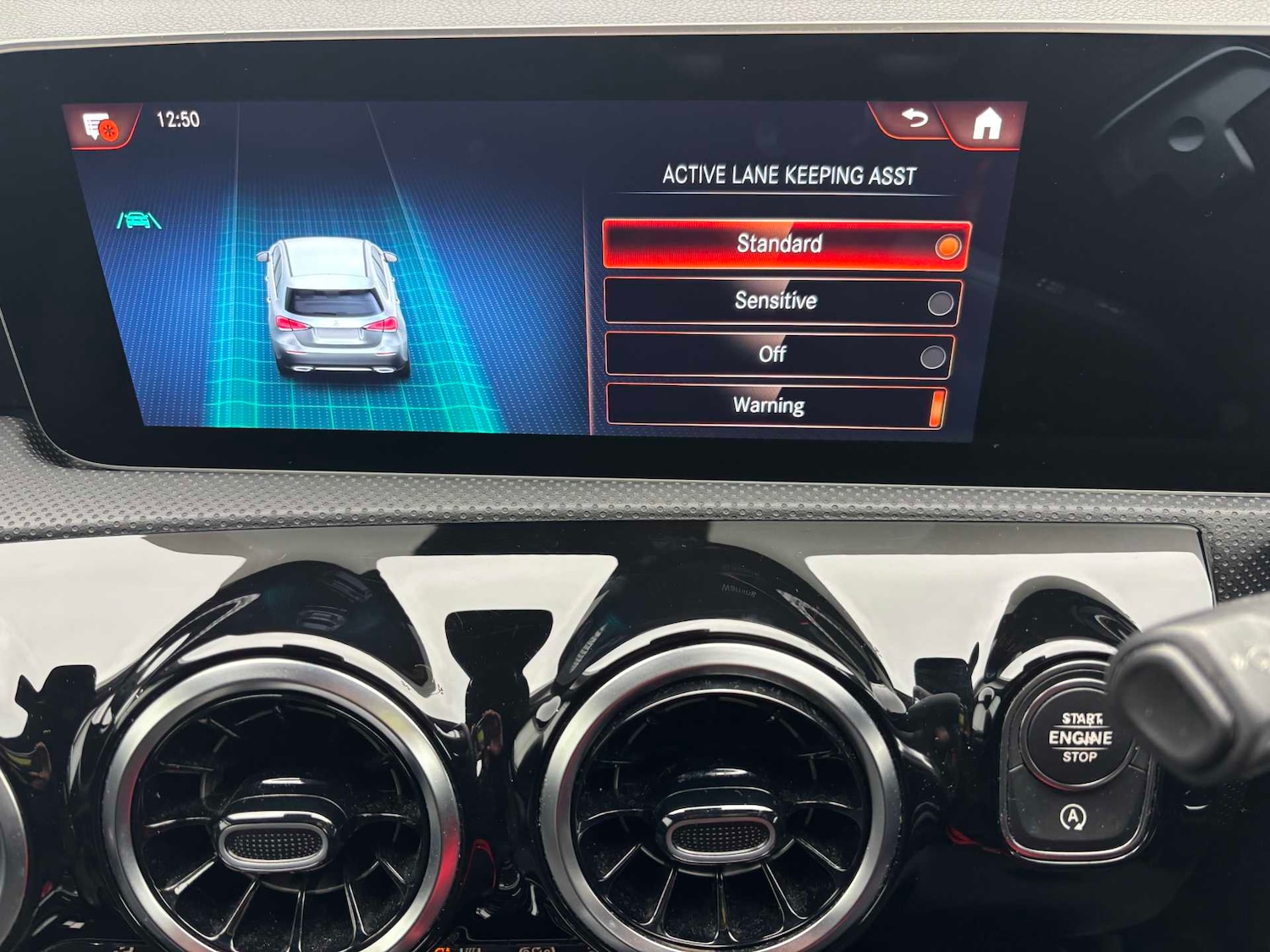 Used Mercedes-Benz A-Class 2020 for sale - 77206379: Photo 33