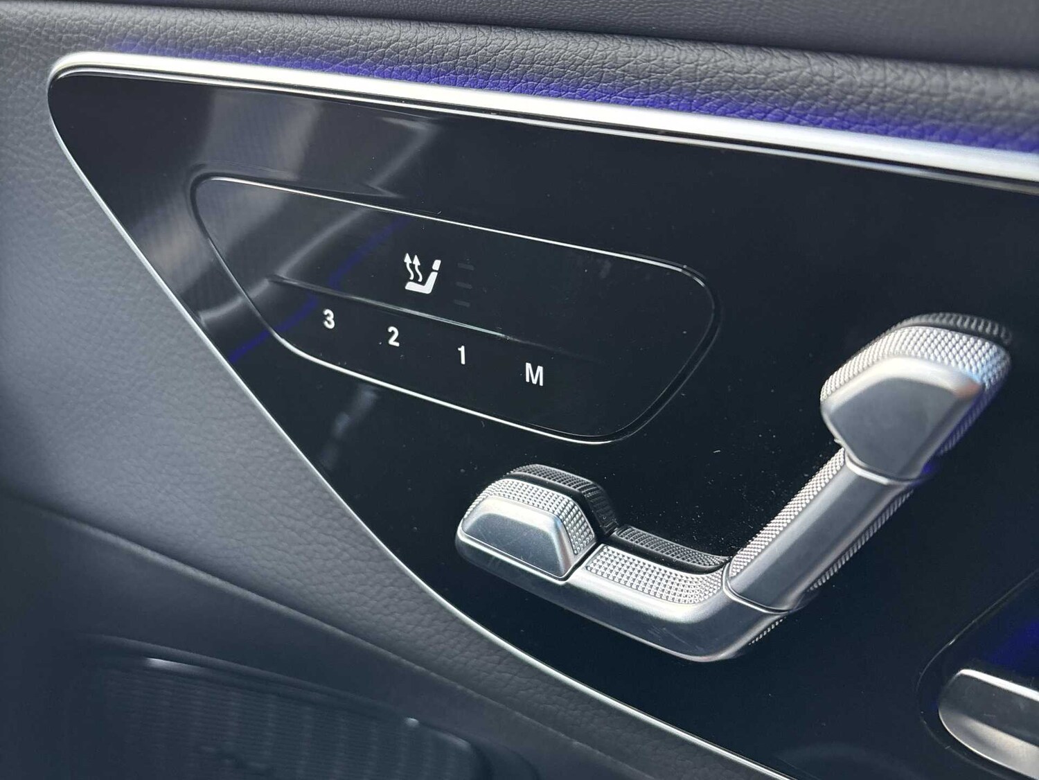 Used Mercedes-Benz GLC 2025 for sale - 77661199: Photo 28