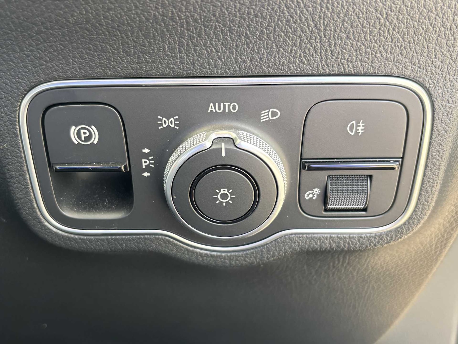 Used Mercedes-Benz GLA 2024 for sale - 78187924: Photo 35