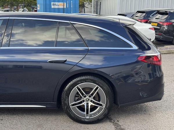 Used Mercedes-Benz E-Class 2024 for sale - 75353958: Photo 3