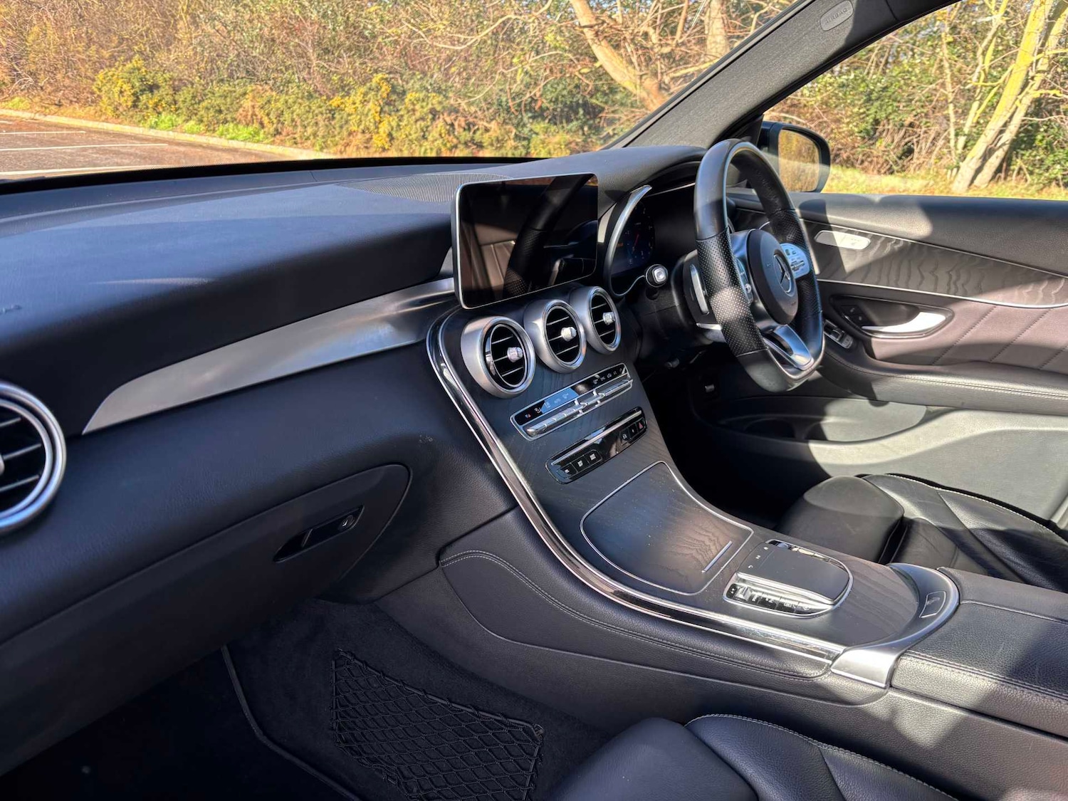 Used Mercedes-Benz GLC 2020 for sale - 77443309: Photo 11