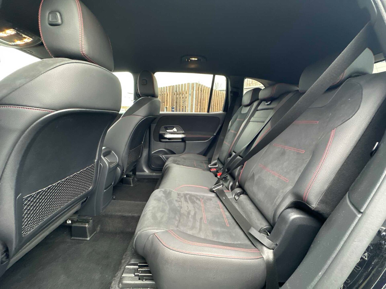 Used Mercedes-Benz GLB 2024 for sale - 76515598: Photo 16