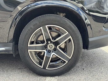Used Mercedes-Benz GLC 2023 for sale - 75117191: Photo