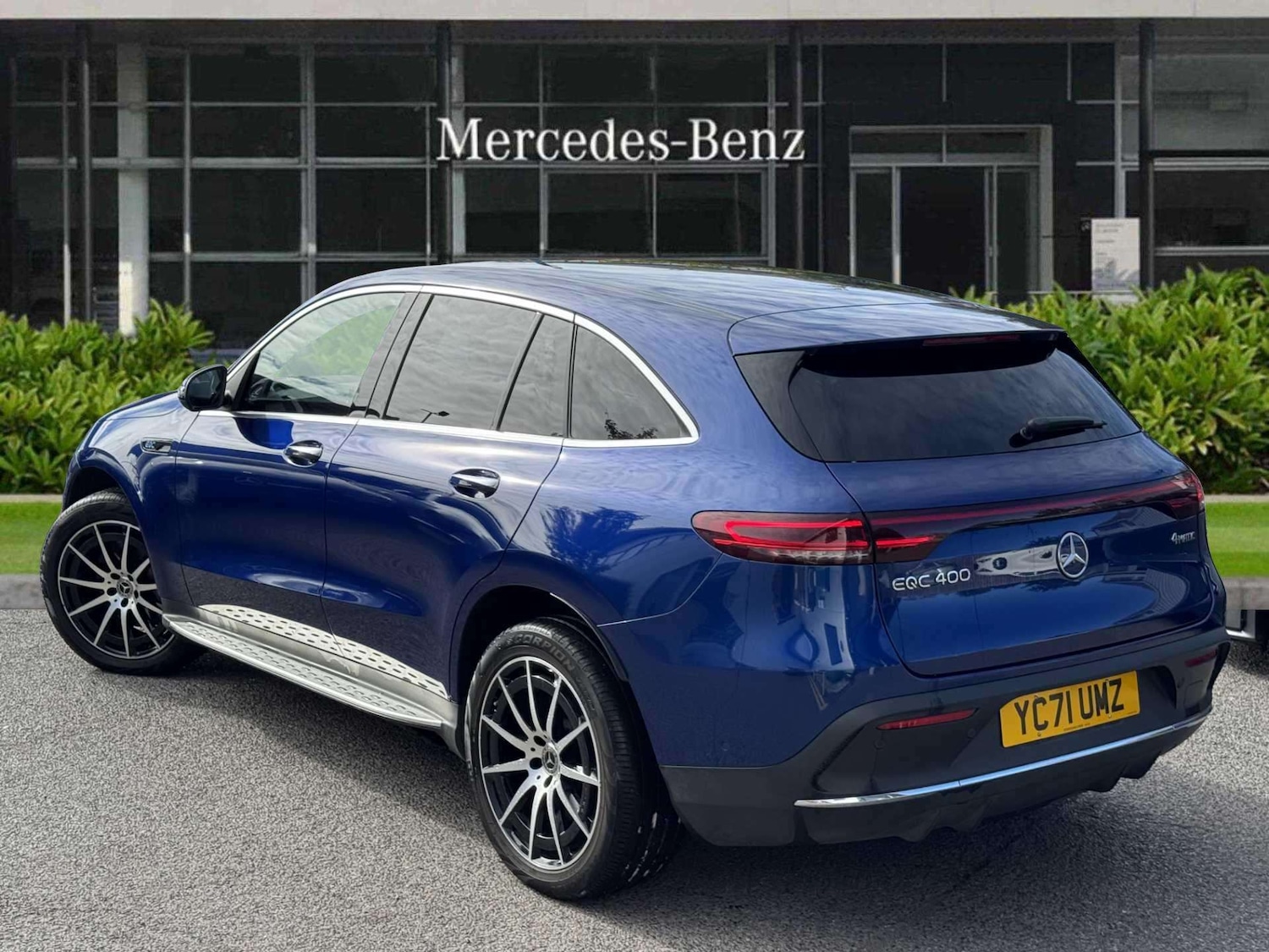 Used Mercedes-Benz EQC 2021 for sale - 76339591: Photo 2