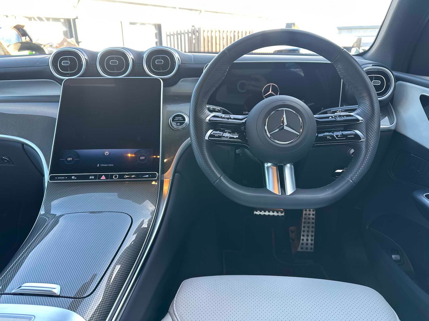 Used Mercedes-Benz GLC 2023 for sale - 76624699: Photo 12