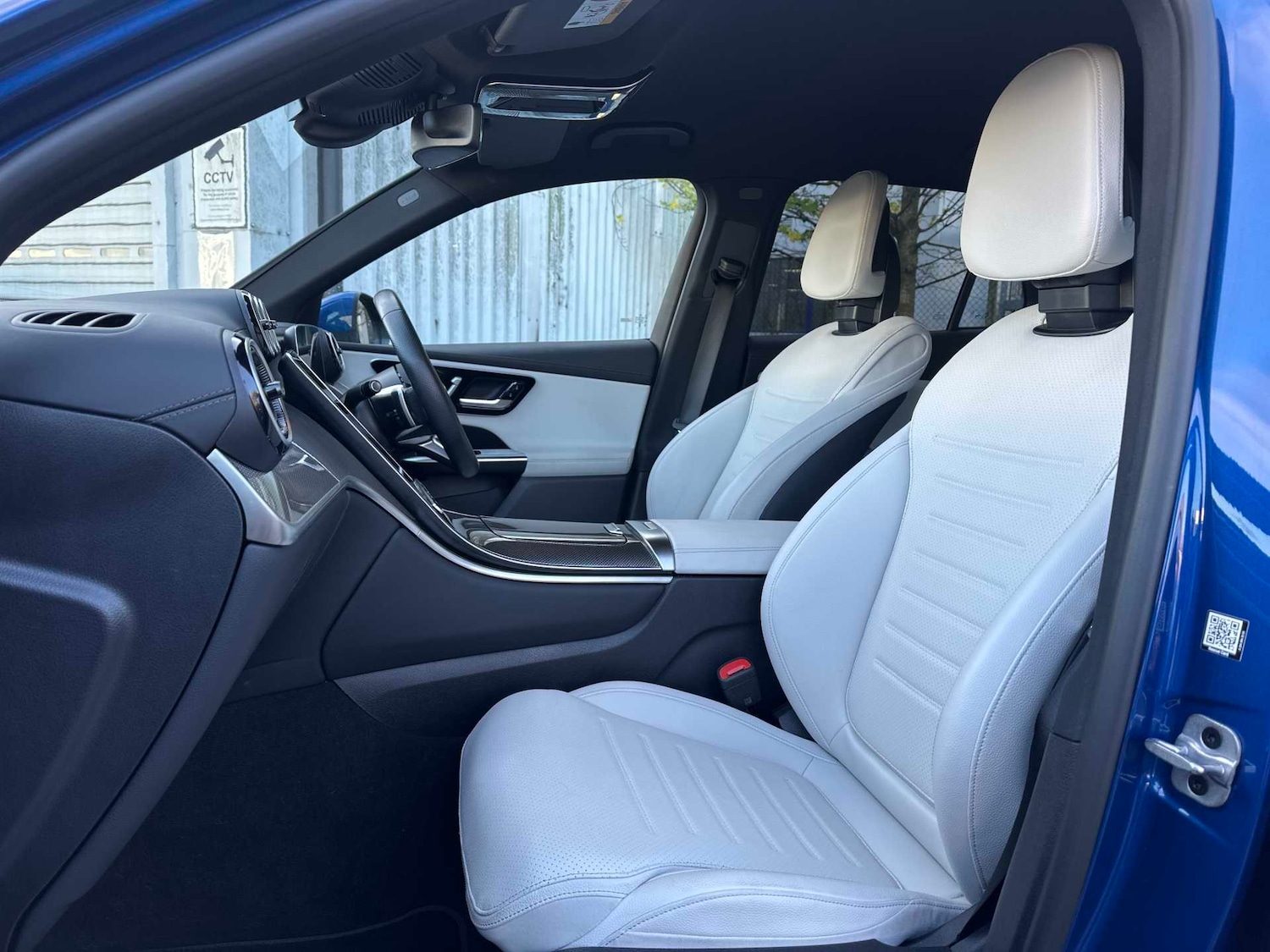 Used Mercedes-Benz GLC 2023 for sale - 76624699: Photo 15