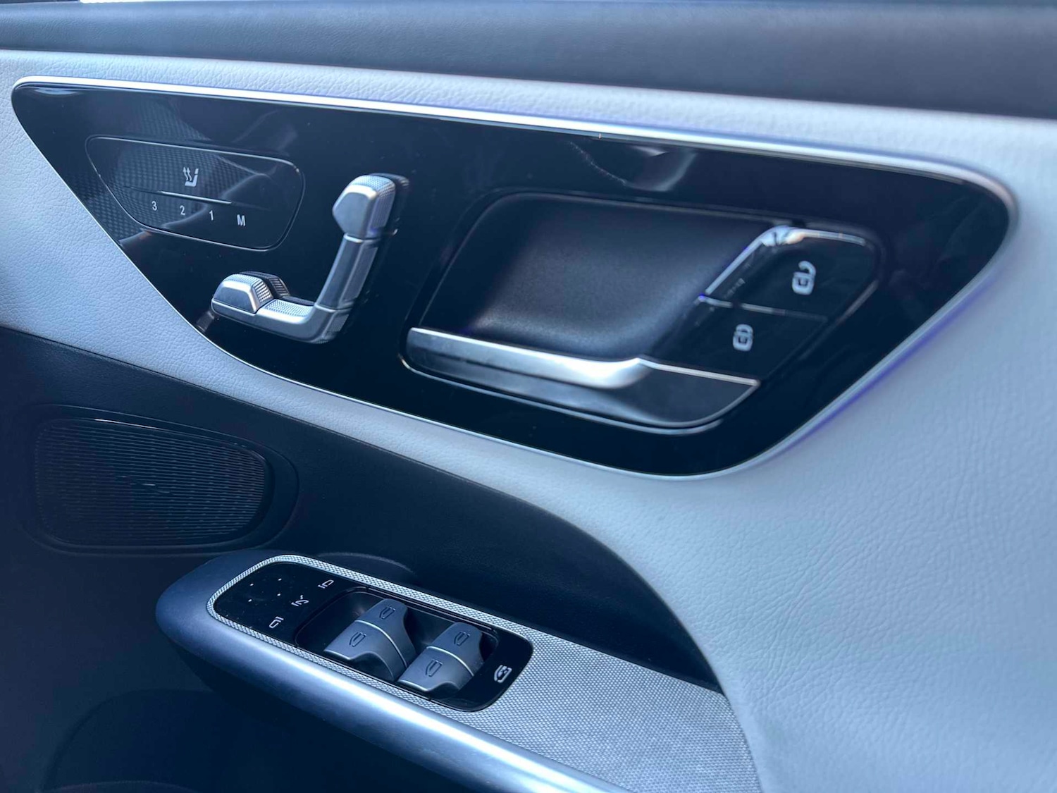 Used Mercedes-Benz GLC 2023 for sale - 76624699: Photo 19