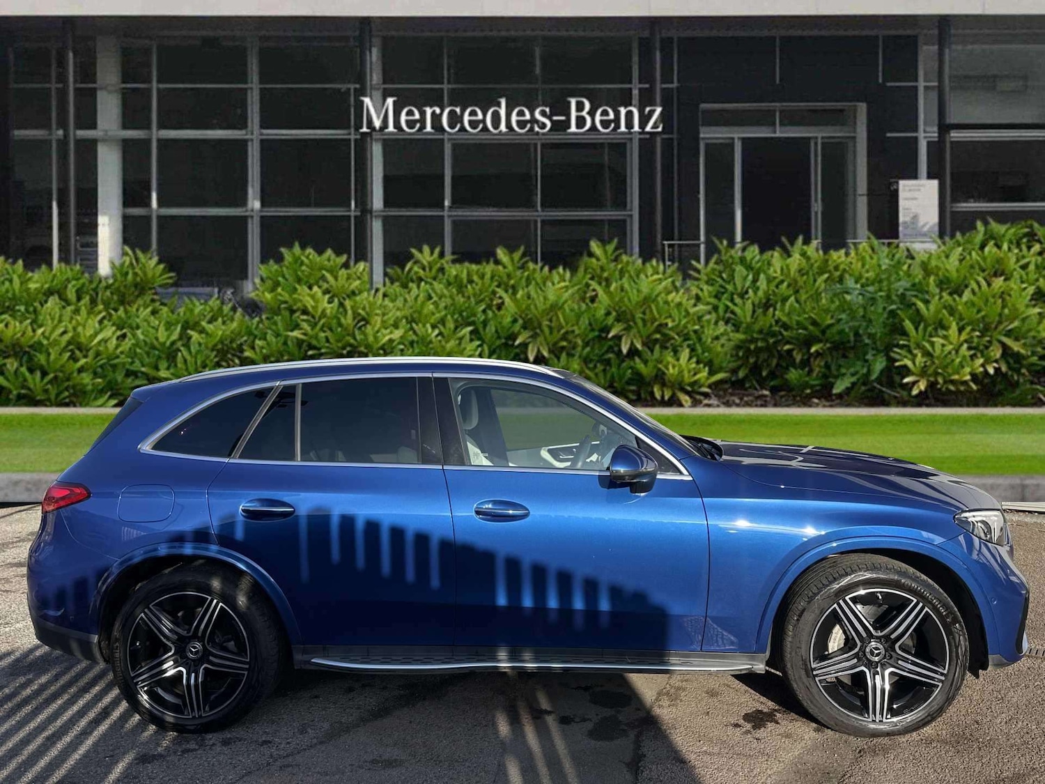 Used Mercedes-Benz GLC 2023 for sale - 76624699: Photo 6