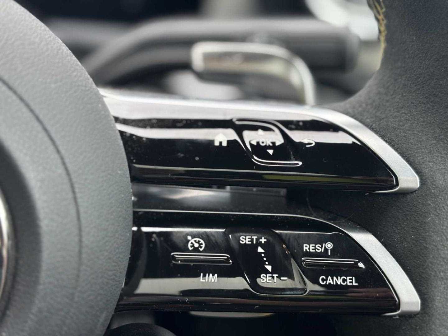 Used Mercedes-Benz A-Class for sale - 77000323: Photo 32