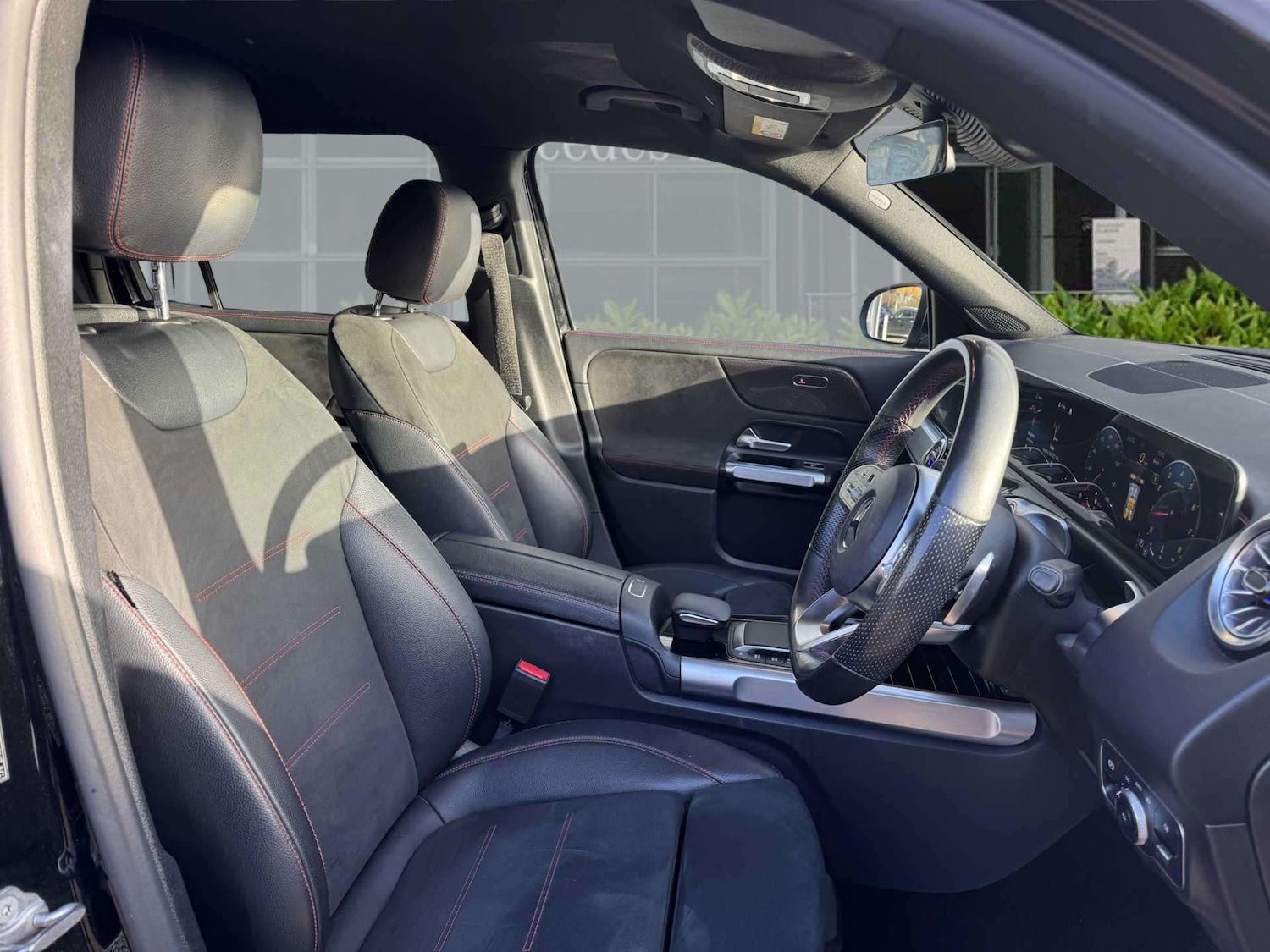 Used Mercedes-Benz GLB 2021 for sale - 76804984: Photo 28