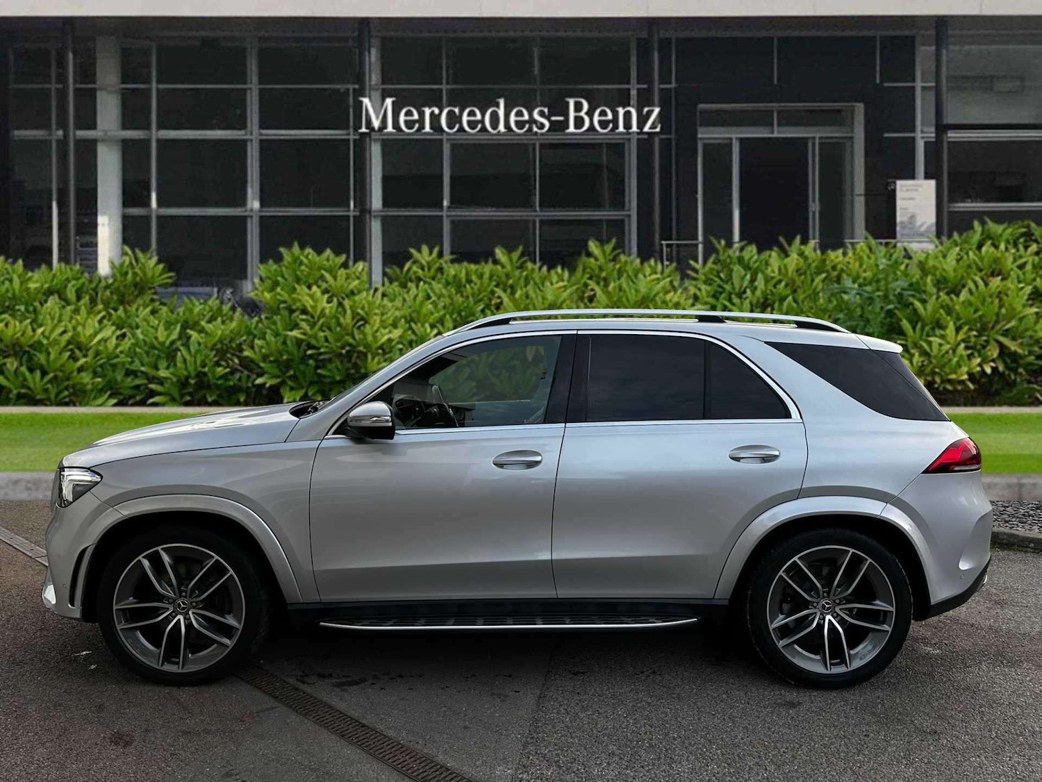 Used Mercedes-Benz GLE 2021 for sale - 76501891: Photo 3