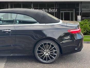 Used Mercedes-Benz E Class 2019 for sale - 76272050: Photo