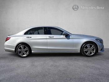 Used Mercedes-Benz C Class 2019 for sale - 77972528: Photo