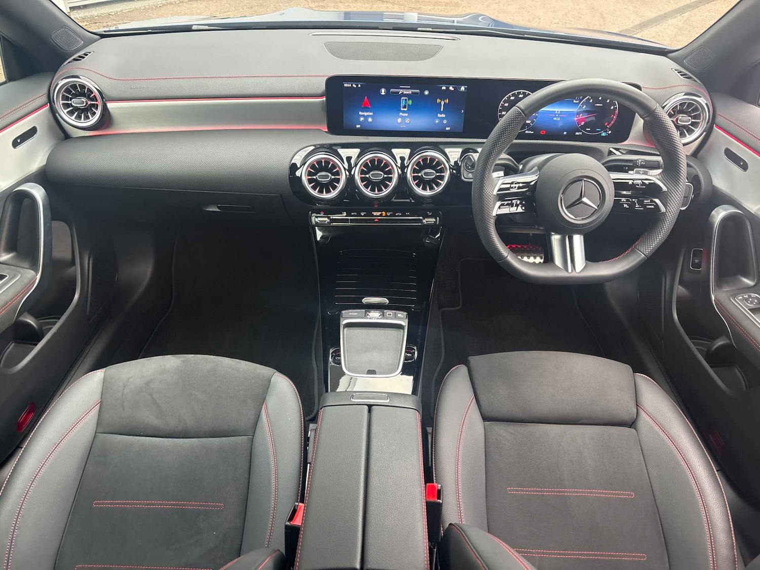 Used Mercedes-Benz CLA 2025 for sale - 76460250: Photo 13