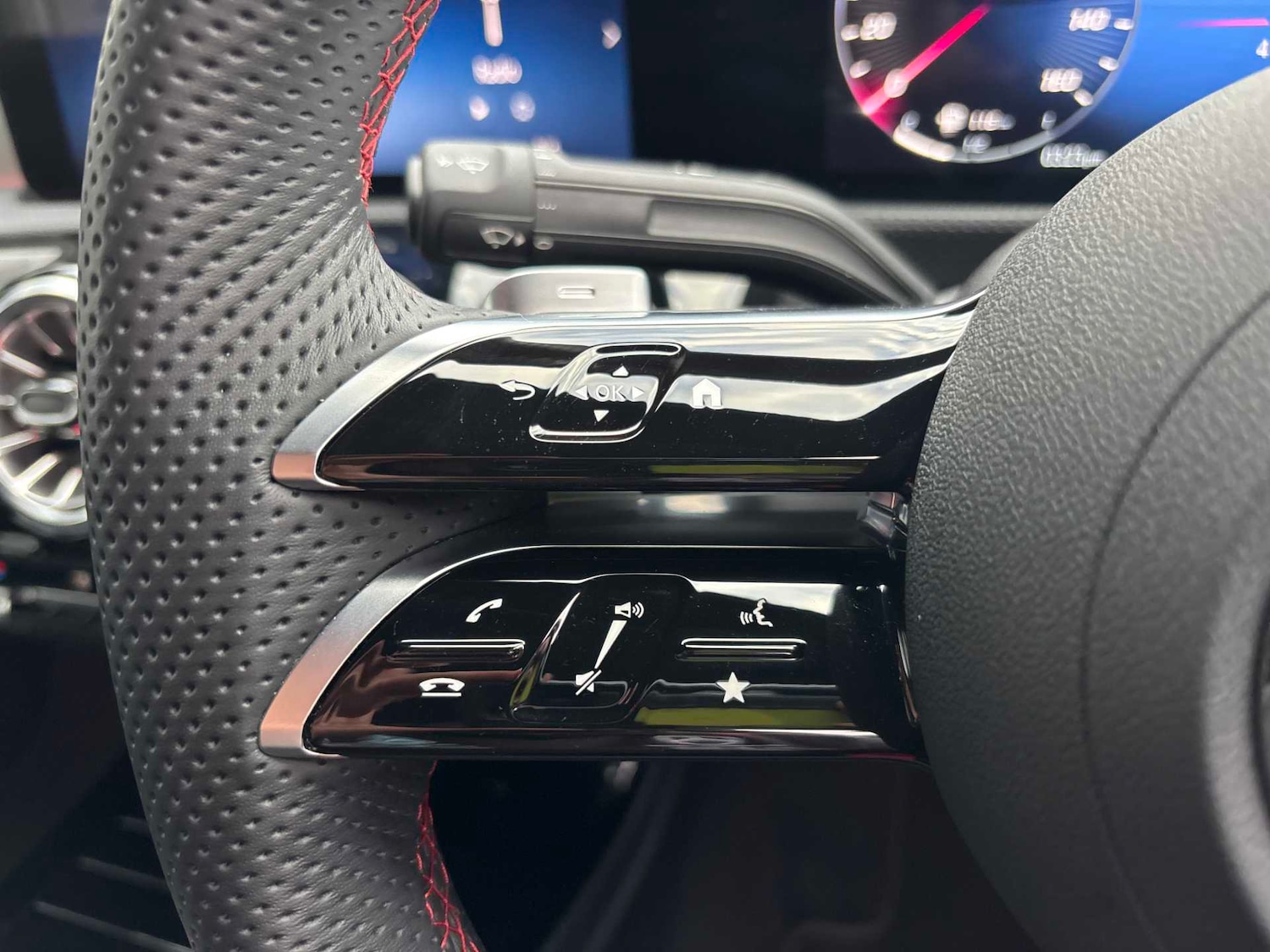 Used Mercedes-Benz CLA 2025 for sale - 76460250: Photo 23