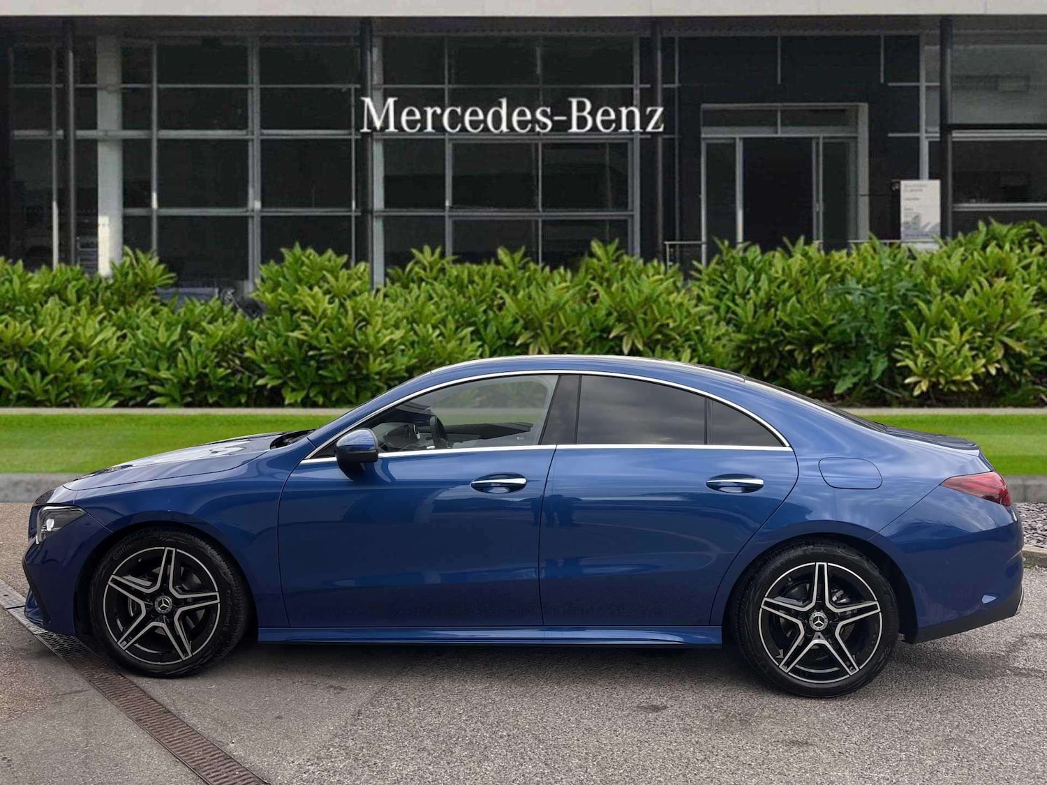 Used Mercedes-Benz CLA 2025 for sale - 76460250: Photo 6