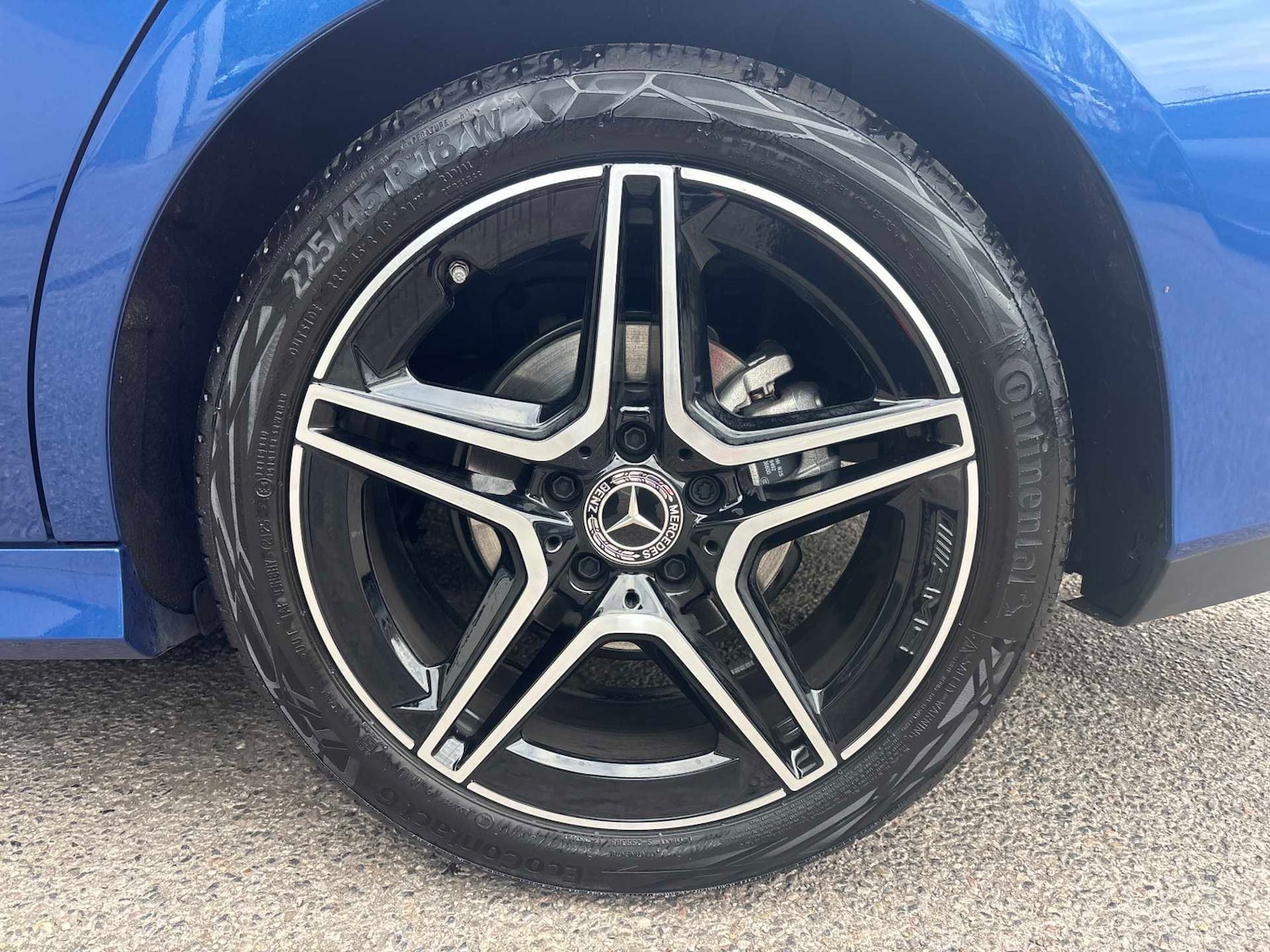 Used Mercedes-Benz CLA 2025 for sale - 76460250: Photo 9