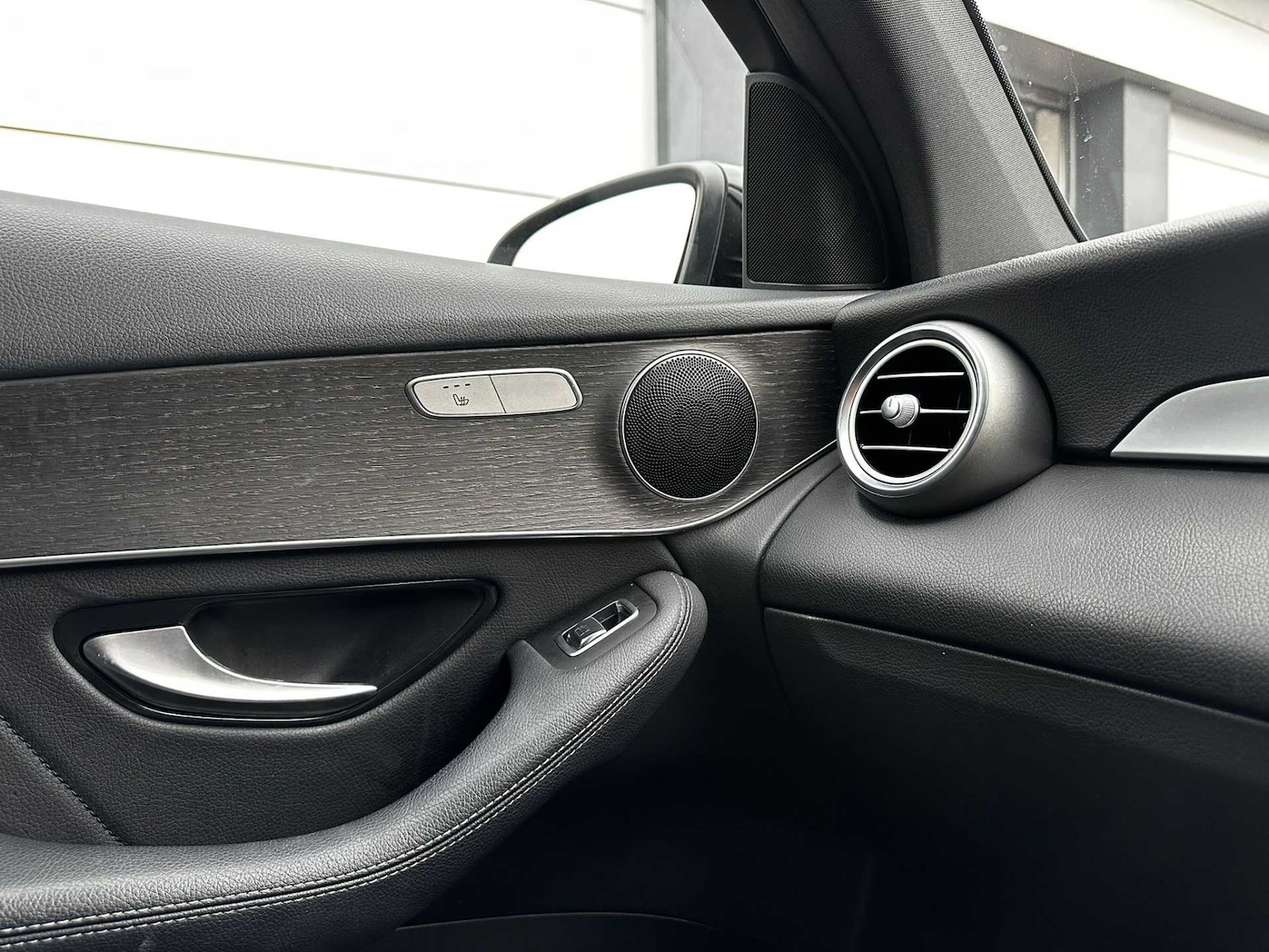 Used Mercedes-Benz GLC 2019 for sale - 76286444: Photo 22