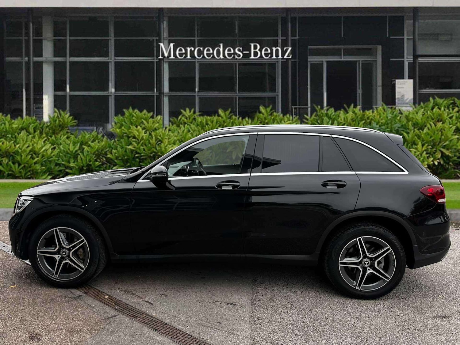 Used Mercedes-Benz GLC 2019 for sale - 76286444: Photo 3