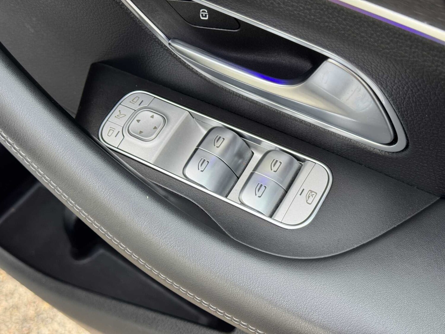 Used Mercedes-Benz GLE 2019 for sale - 76943472: Photo 32