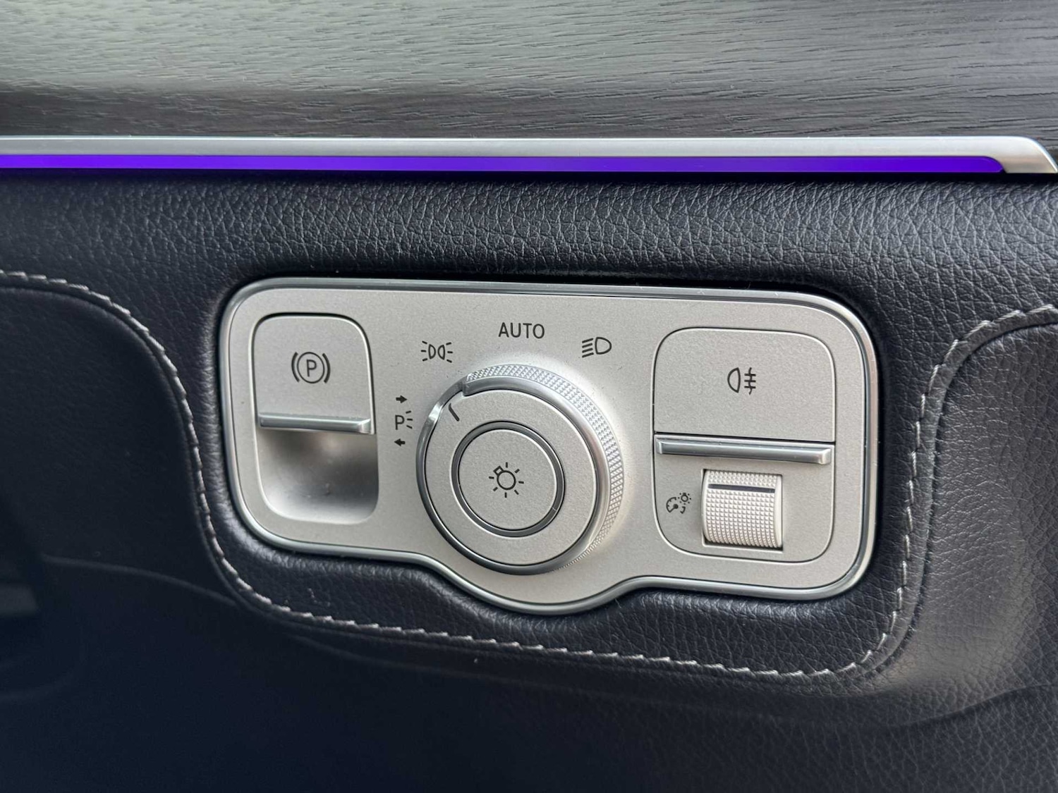 Used Mercedes-Benz GLE 2019 for sale - 76943472: Photo 33