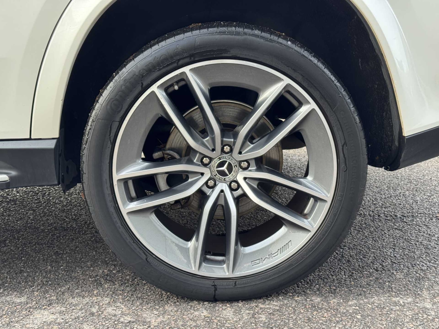 Used Mercedes-Benz GLE 2019 for sale - 76943472: Photo 4