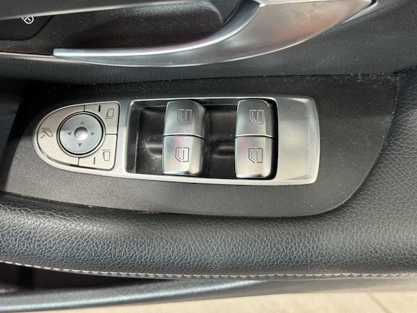 Used Mercedes-Benz E-Class 2021 for sale - 75496585: Photo 35