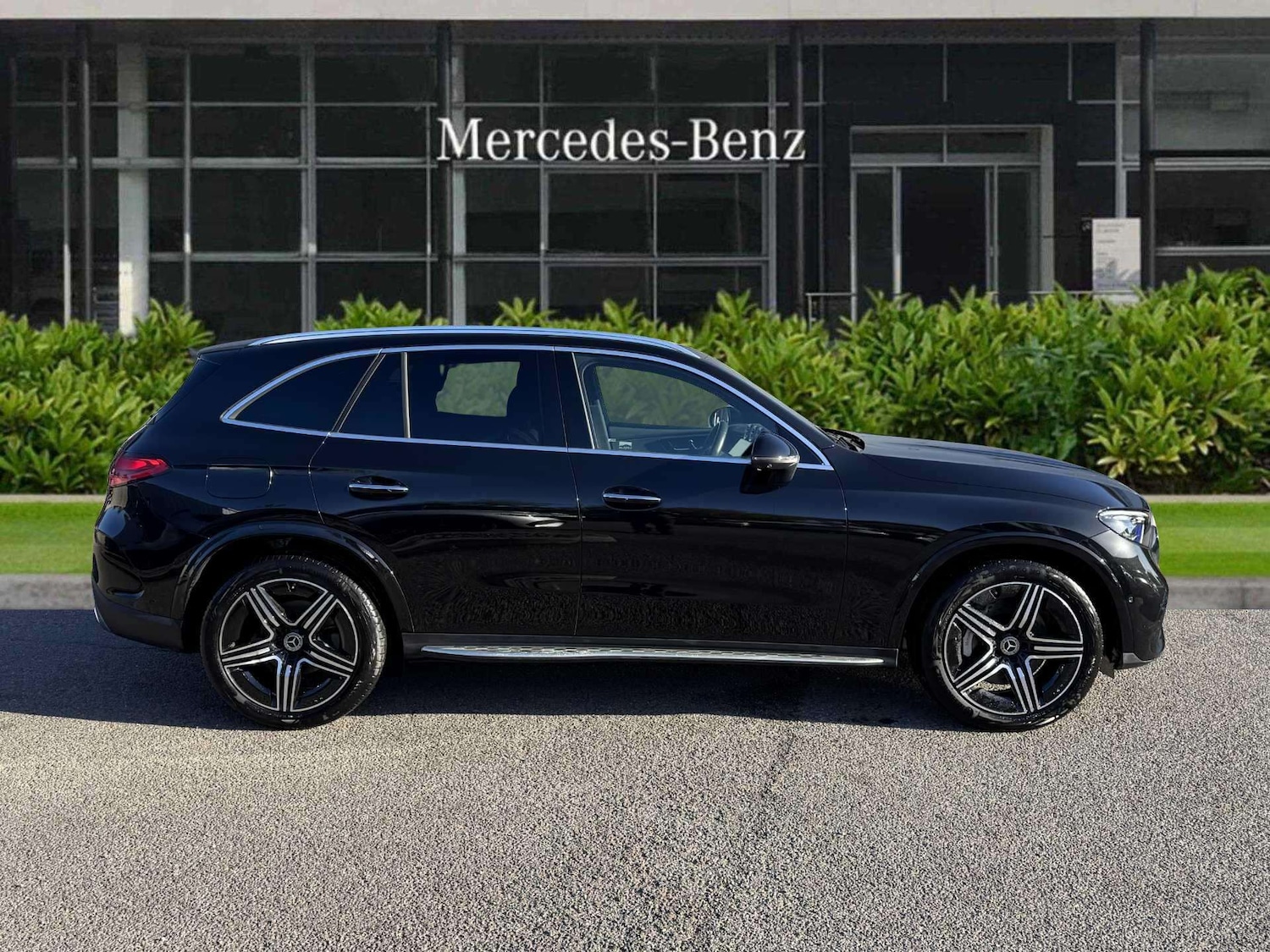 Used Mercedes-Benz GLC 2024 for sale - 76286314: Photo 10